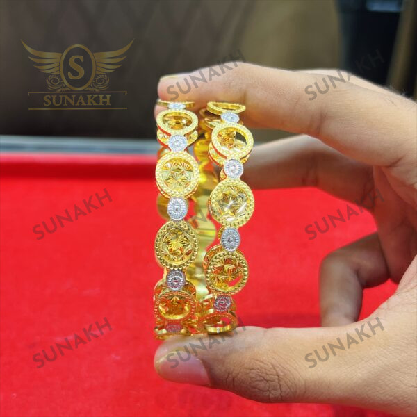 CRYSTAL EMPRESS BANGLE - Image 3
