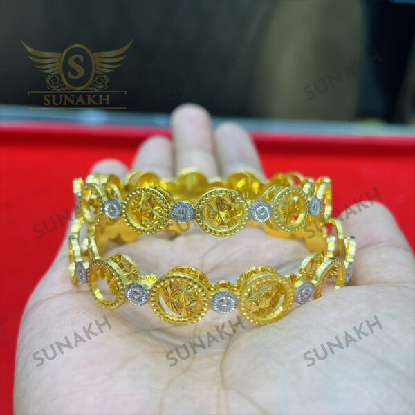 CRYSTAL EMPRESS BANGLE - Image 4