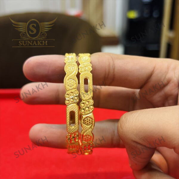 ARTEDGE BANGLE