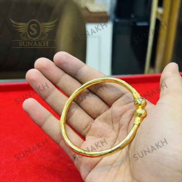 THE ONE LOOP - Image 2