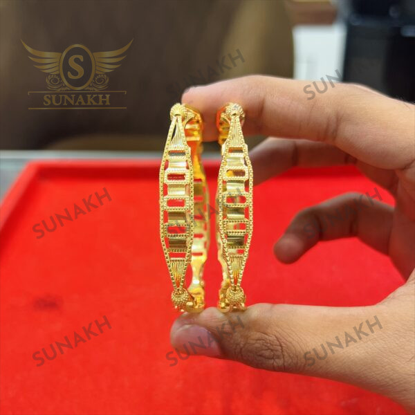 HAND SQUARE BANGLE - Image 3