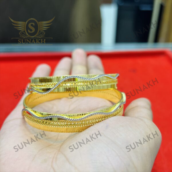 MOONLINED BANGLES - Image 4