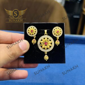 RED BLOSSOM PENDENT SET