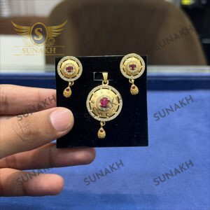 ROYAL RUBY PENDAL SET
