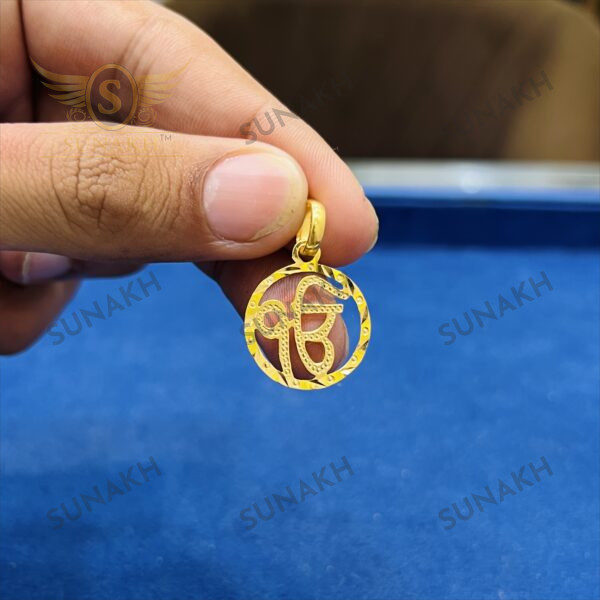 GOLDEN IK ONKAR PENDANT - Image 2