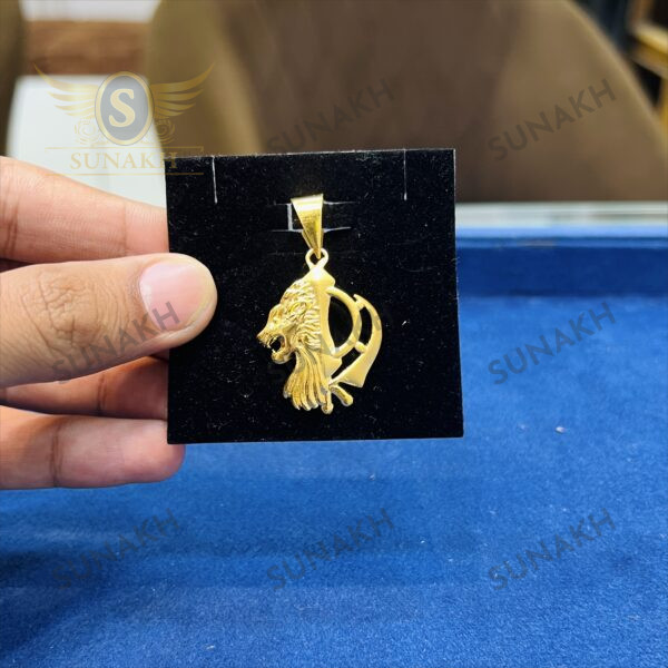 DIVINE LION PENDANT