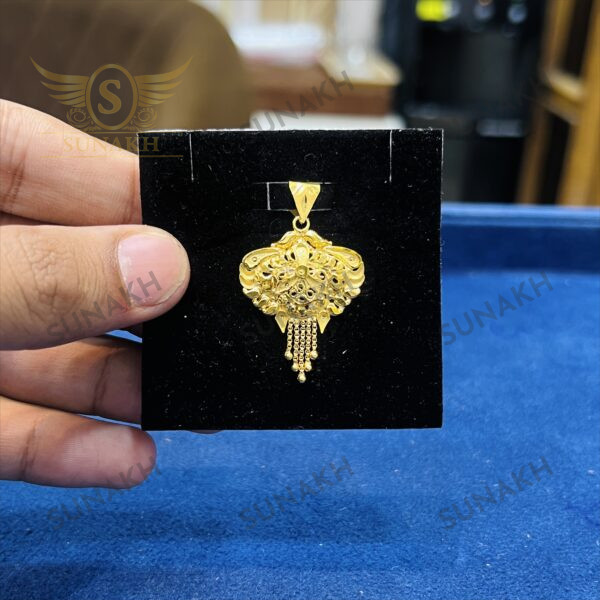 ANURAAG PENDANT
