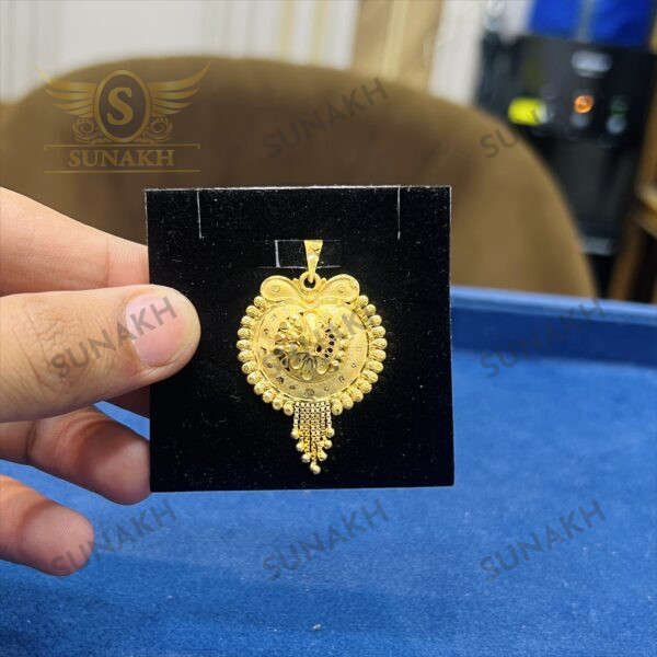 ANANTIKA PENDANT