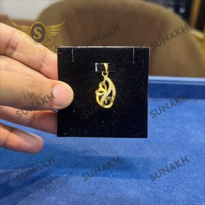 FLORAL SWIRL PENDANT