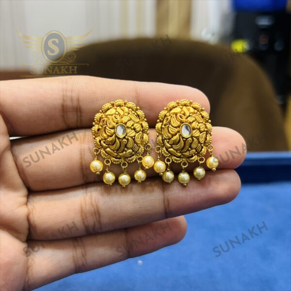 SWARN KALIKA PENDANT SET - Image 3