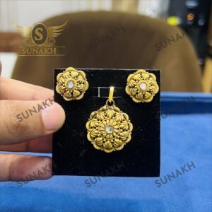 SAANJH PHOOL PENDANT SET