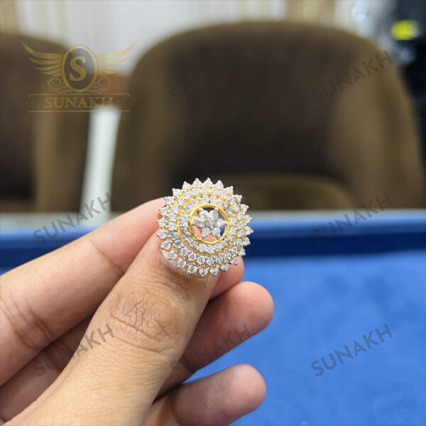 SOLITAIRE SUNBURST RING - Image 2