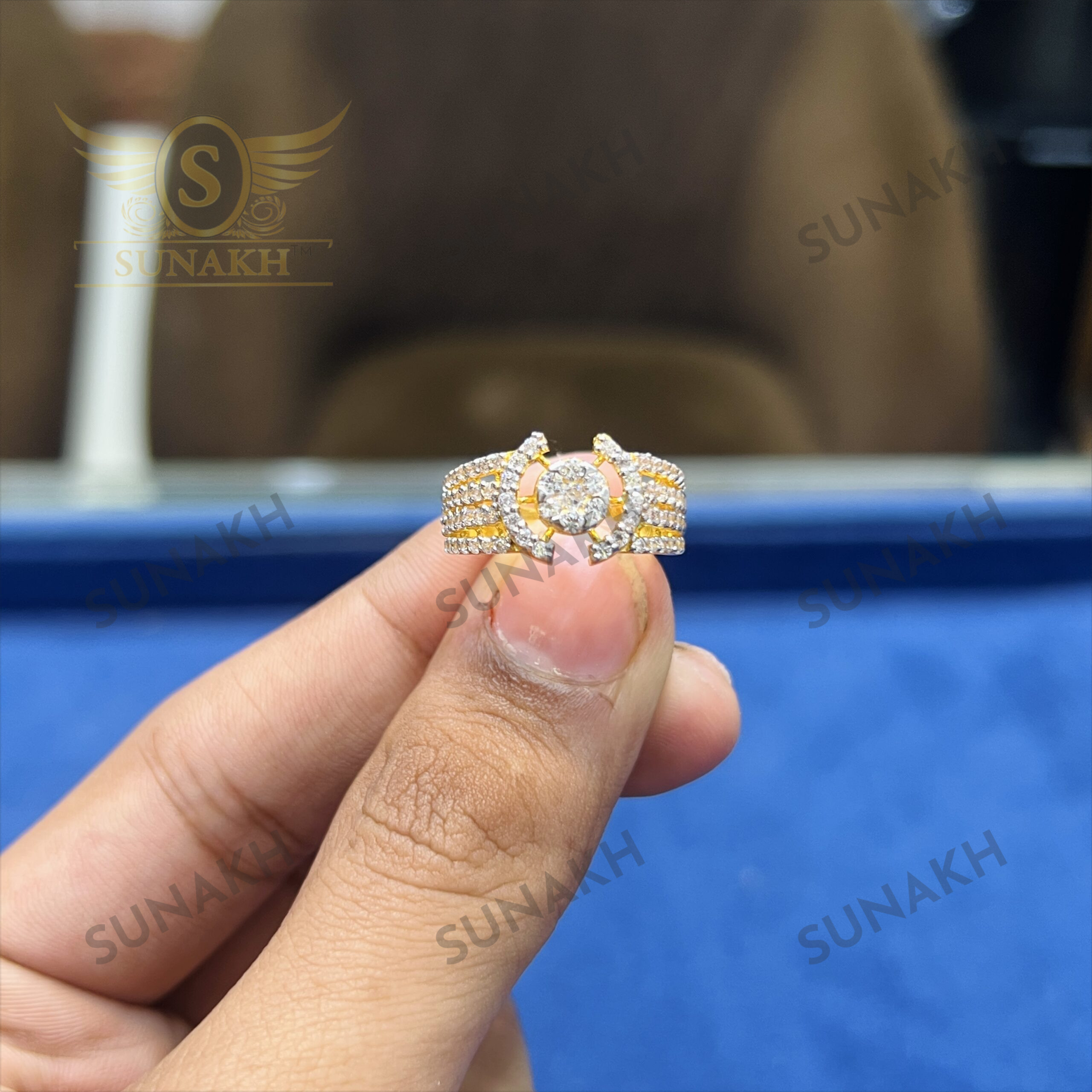 MAJESTIC CIRCLE RING - Image 3