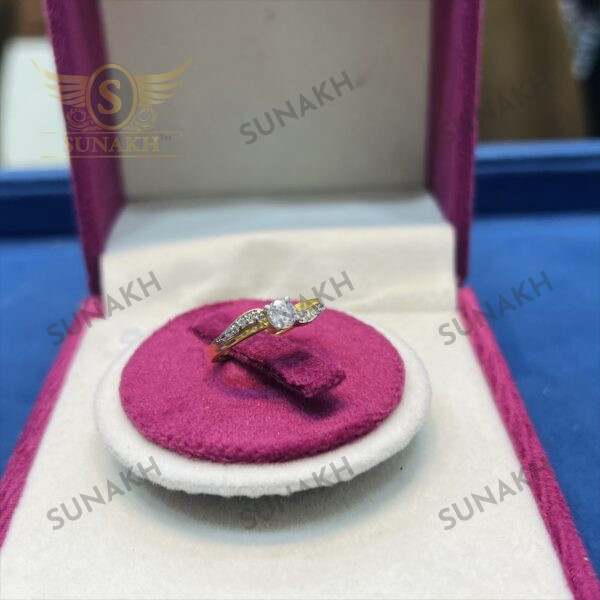 IMPERIAL SPARK RING