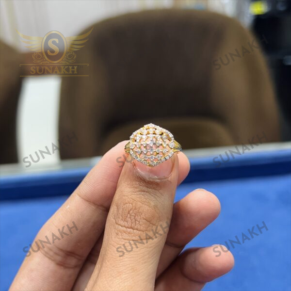MAJESTY CREST RING - Image 3