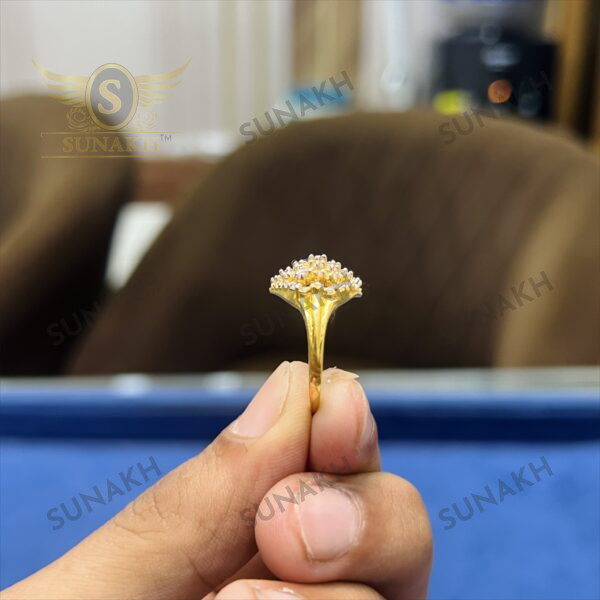 MAJESTY CREST RING - Image 5