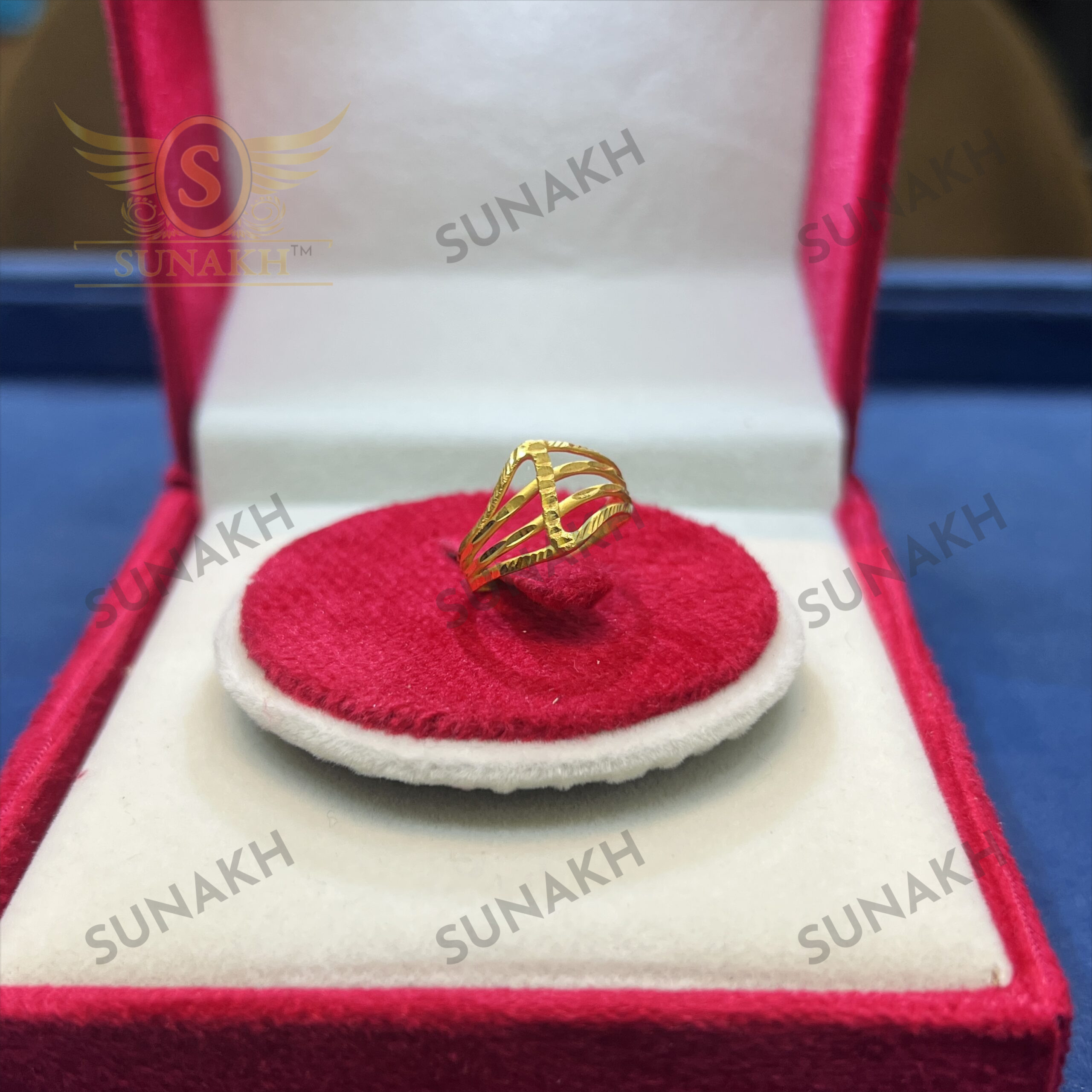 SWARNA LEHAR RING