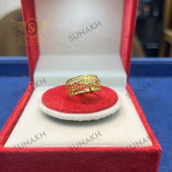 ZURI RING