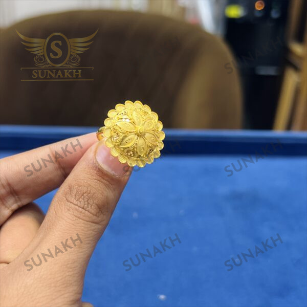 ARPITA COCKTAIL RING - Image 2