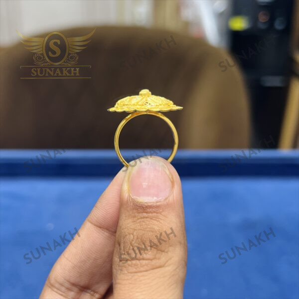 ARPITA COCKTAIL RING - Image 4