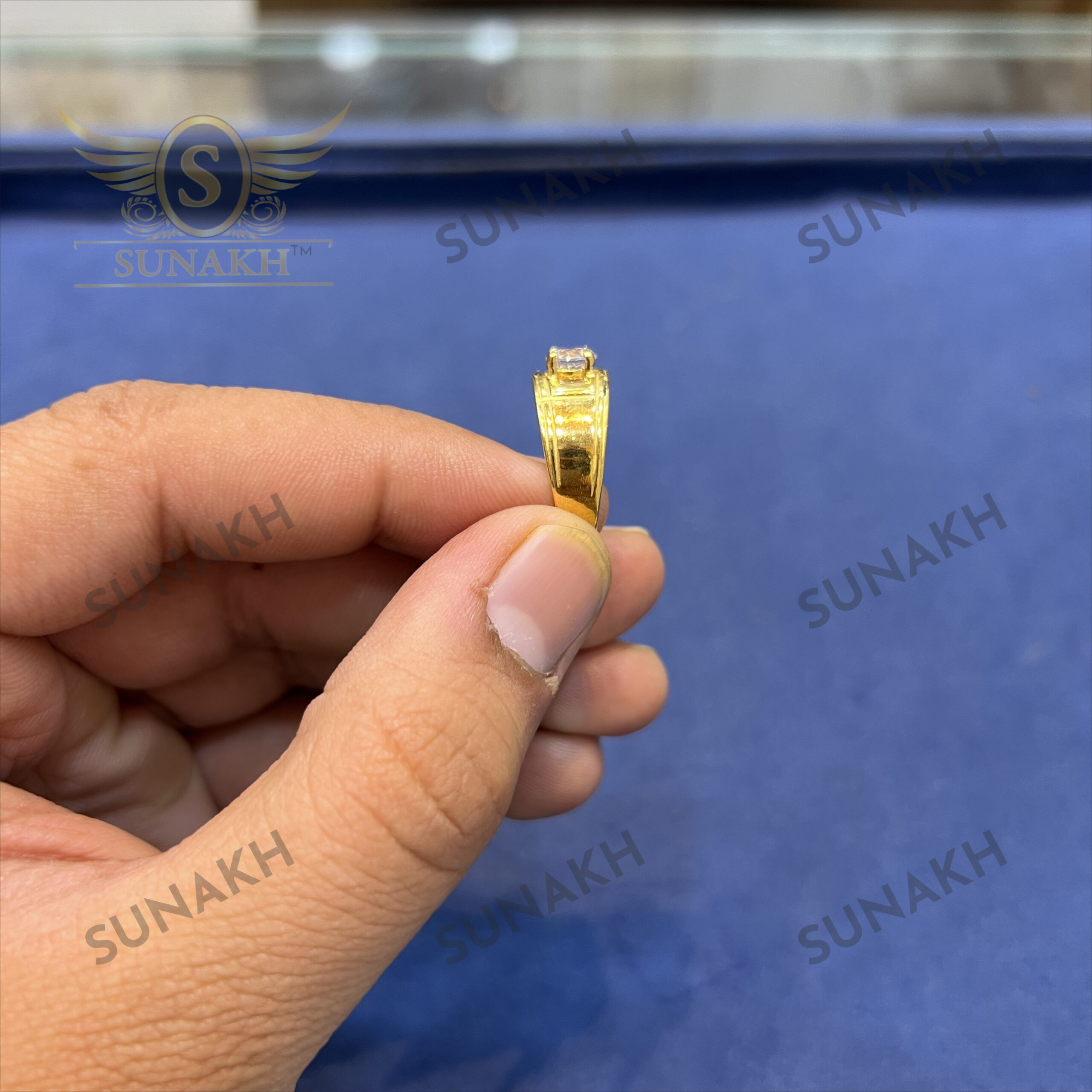 CLASSIC SOLITAIRE RING - Image 4