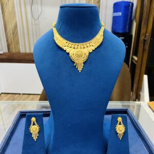 ETHNIC  DESIGN NECKLACE