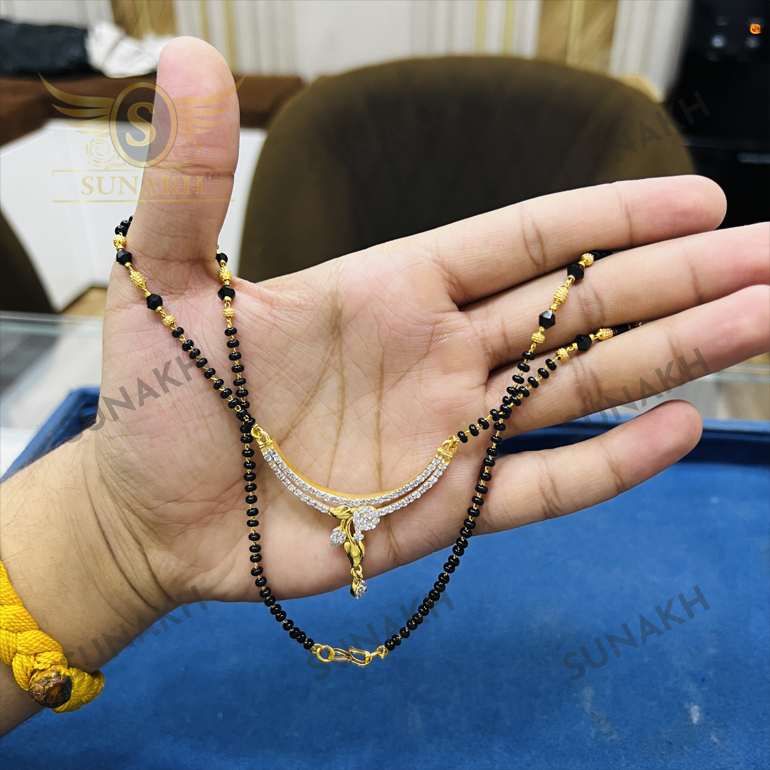 V - DESIGN MANGALSUTRA - Image 3