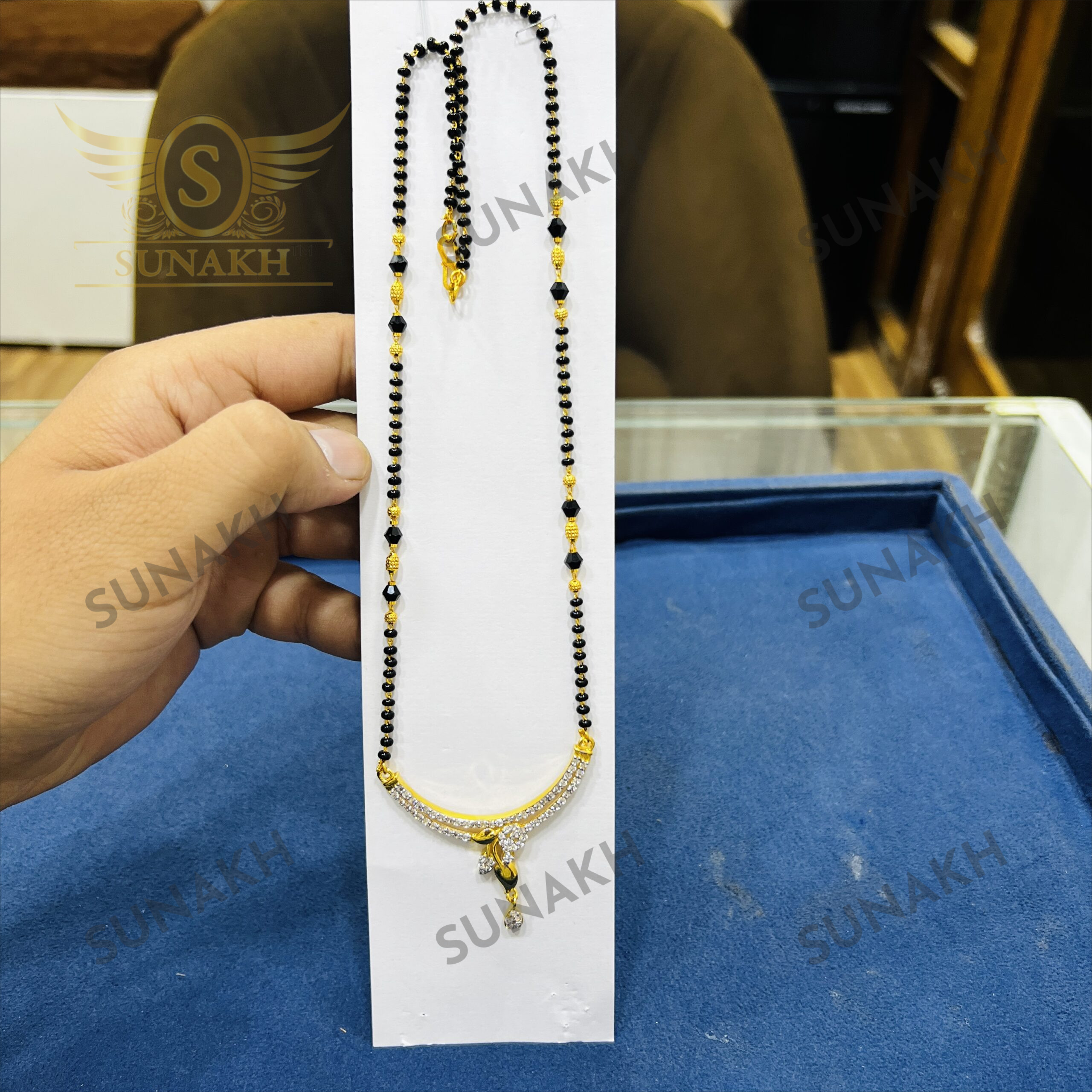 V - DESIGN MANGALSUTRA - Image 4