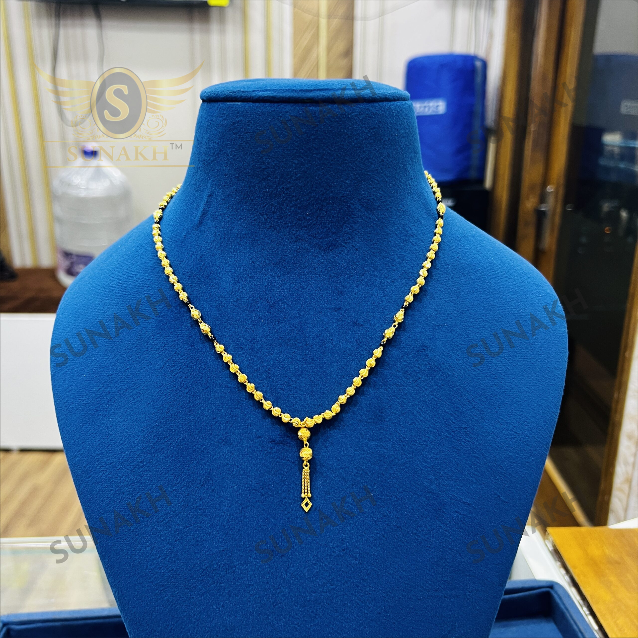 DAINTY PEARL Y - DROP MANGALSUTRA