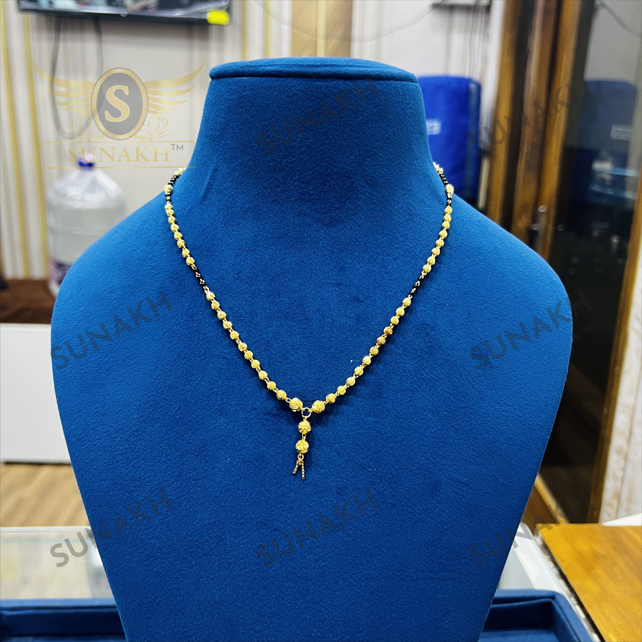 DAINTY PEARL LARIANT MANGALSUTRA - Image 4