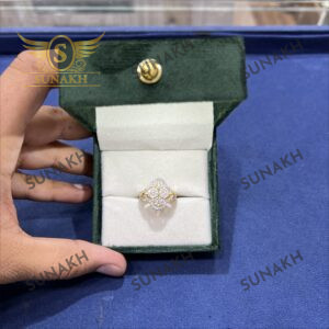 FASHIONABLE & TRENDING RING