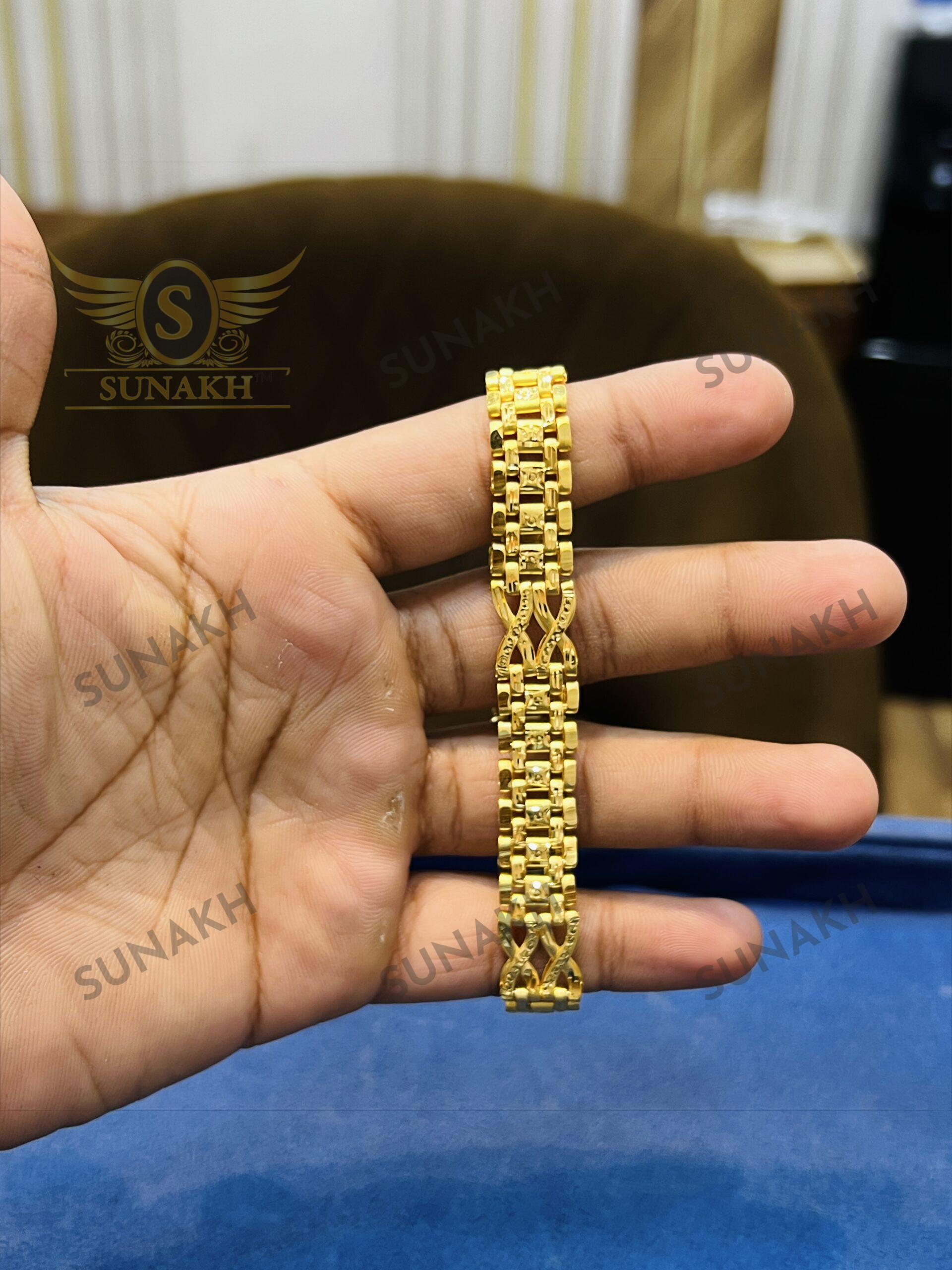 DESIGNER BRACELET - Image 2
