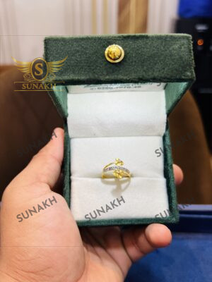 TRENDING RING