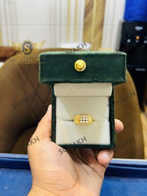 MONARCH RING