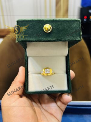 SIGNET RING